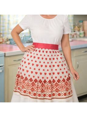 Vintage Red Heart Print EVER-PLEAT Pleated Hostess Apron Retro Kitchen